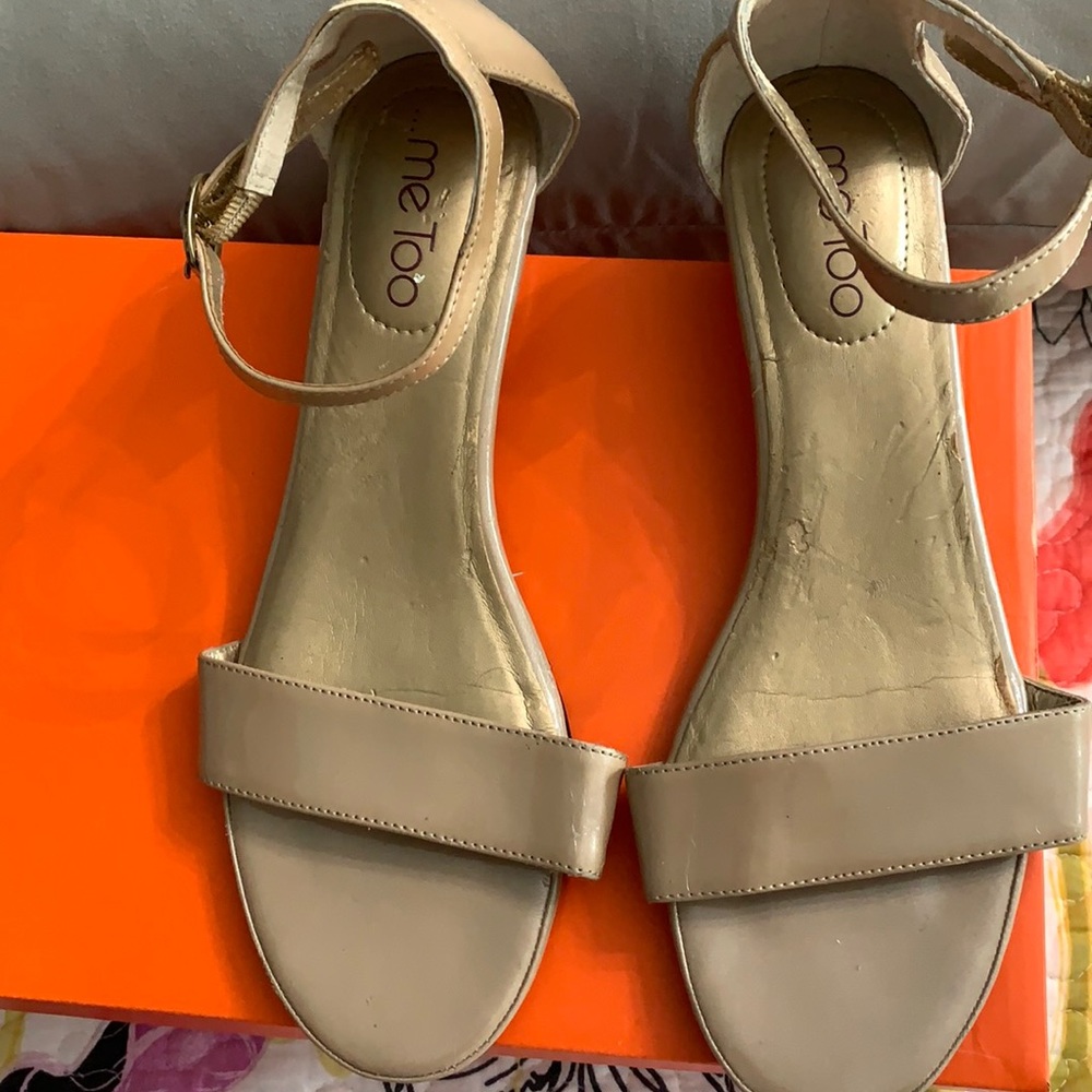 NWOT, Me Too, Beige Single Strap Sandals, Size 8